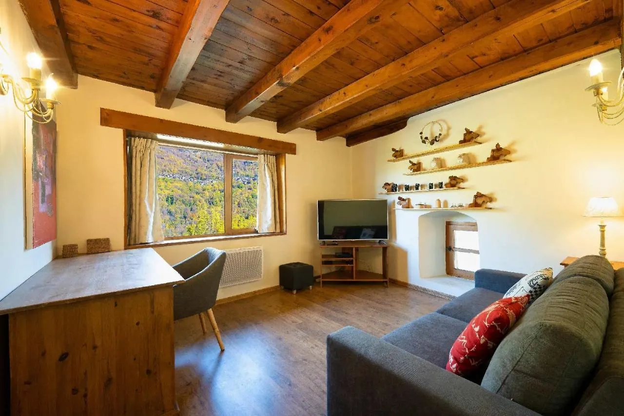 Magnifique Chalet Authentique Au Coeur Des 3 Vallees Villa Courchevel