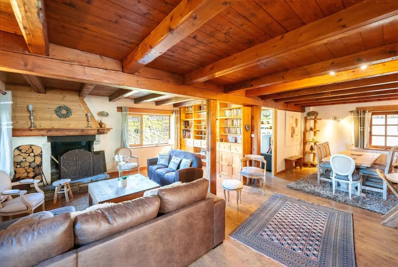 Magnifique Chalet Authentique Au Coeur Des 3 Vallees Villa Courchevel 0*,  Franciaország